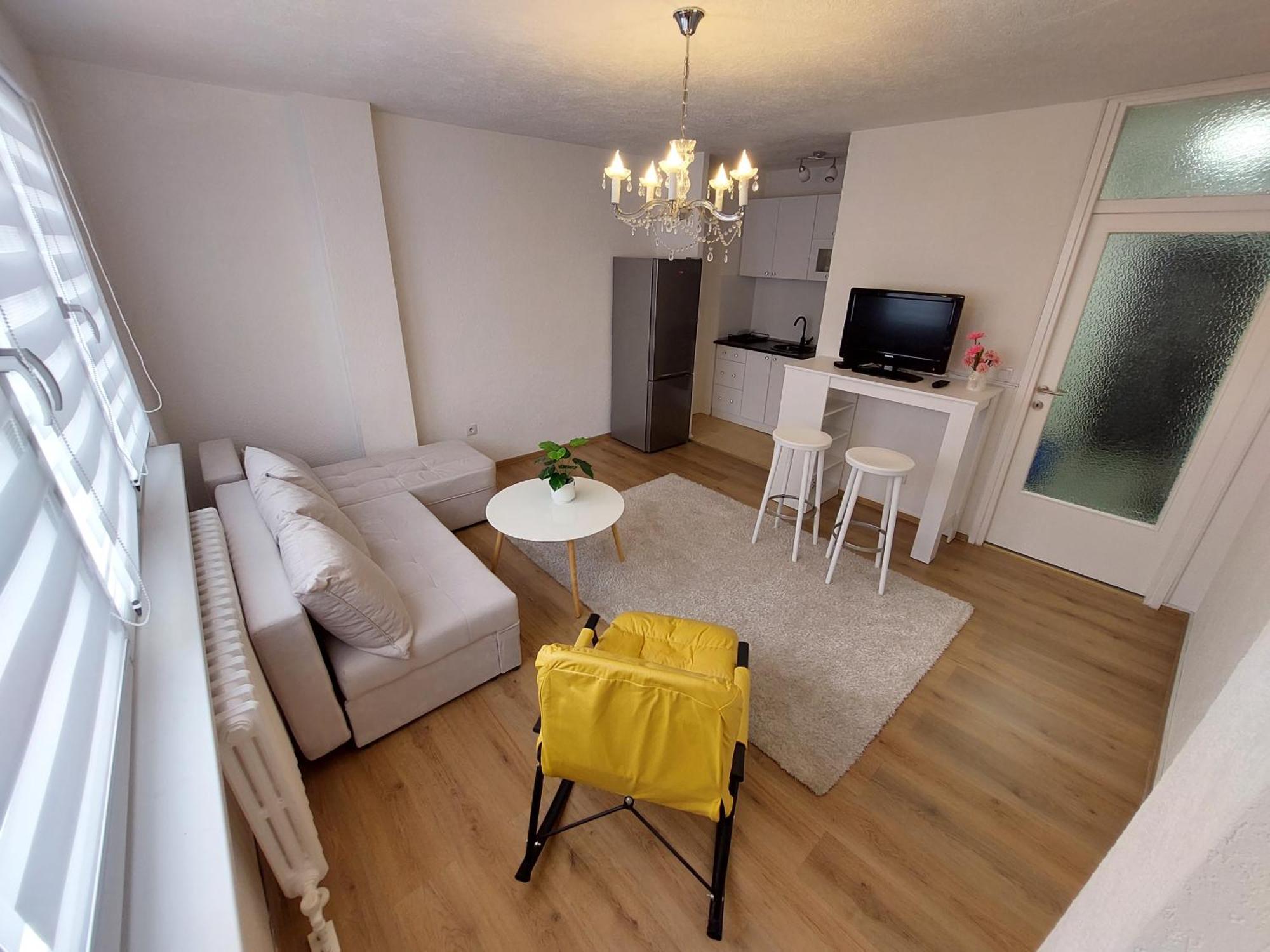 Ally Apartment